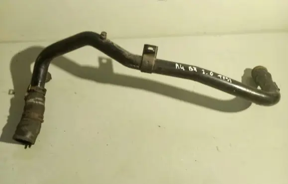 Audi A4 S4 B7 8E 8H Coolant pipe/hose 