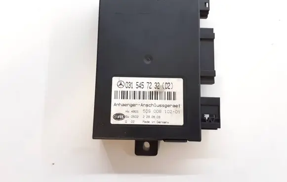 Mercedes-Benz C W203 Tow bar trailer control unit/module 0315457232 5DS00810201