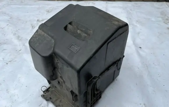 Citroen C3 Battery box tray 9686203780