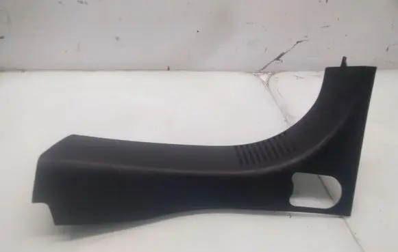 Ford Fusion Other trunk/boot trim element 2N11N13024