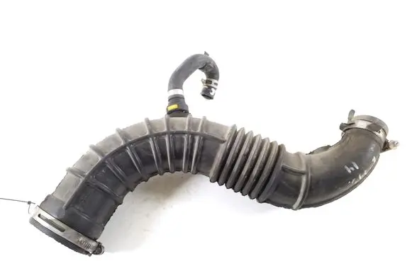 Renault Kangoo II Air intake duct part 8200500384B