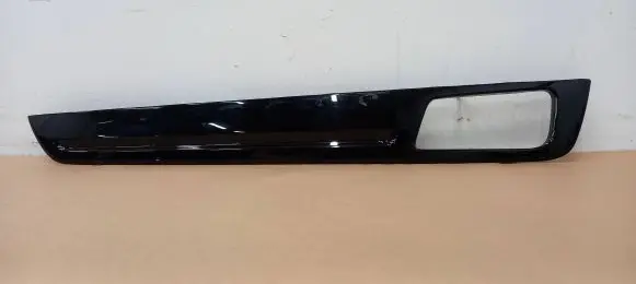 Porsche Cayenne (9Y0 9Y3) Front door trim bar 90867101