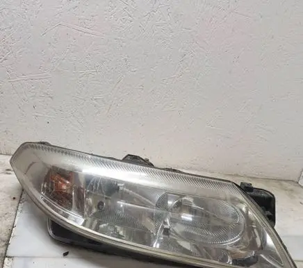 Renault Laguna II Headlight/headlamp 20A157