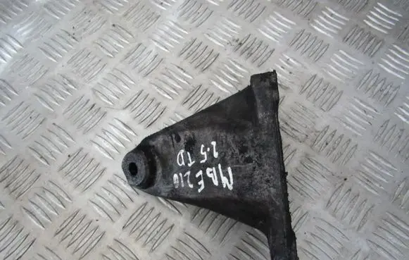 Mercedes-Benz E W210 Engine mounting bracket 6042230004
