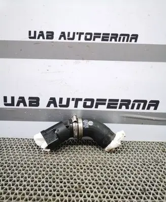 Audi Q2 - Turbo air intake inlet pipe/hose 04L131111T