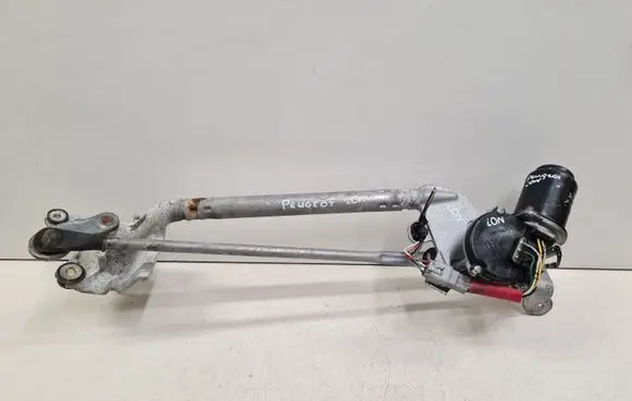 Peugeot iOn Front wiper linkage and motor 8250A326 WM02B134 1201200120