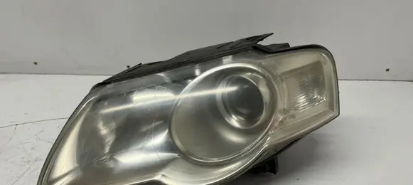 Volkswagen PASSAT B6 Headlight/headlamp 3CO941005