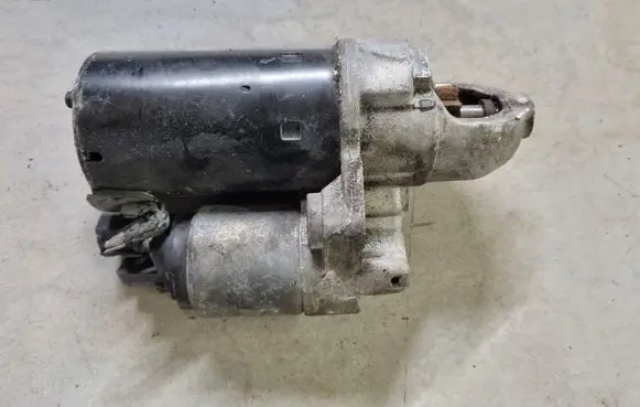 Audi A6 S6 C6 4F Starter motor 1095831420 0001108405 08E911023C