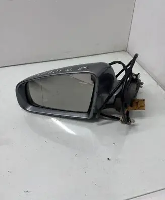 Audi A4 S4 B7 8E 8H Front door electric wing mirror 50009