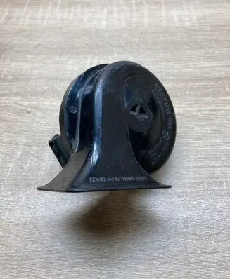 Volkswagen PASSAT B5 Horn signal 0092018