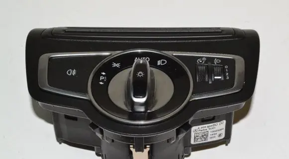 Mercedes-Benz C W205 Light switch A2059056000