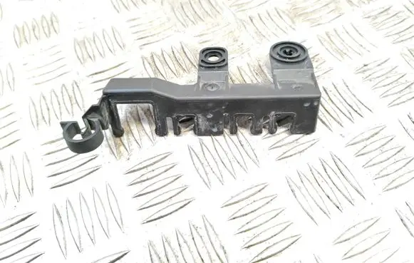 Skoda Fabia Mk2 (5J) Other engine bay part 6R0971845