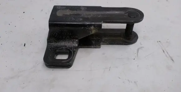 BMW X5 E53 Tailgate lock loop/hook striker 8408956