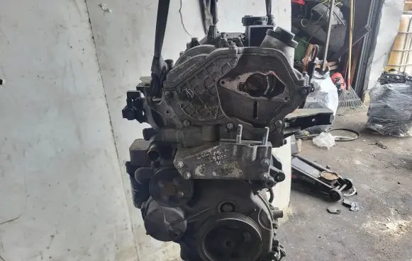 Mitsubishi Colt Engine R6390110601