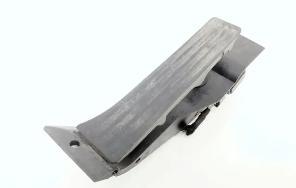 BMW 5 E60 E61 Accelerator throttle pedal 6766931 3542676693102 25916010