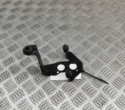 Ford Focus ABS pump bracket F1FC2B389AA