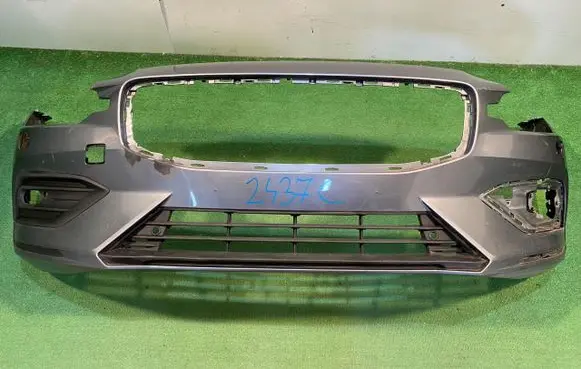 Volvo S60 Front bumper 31690589