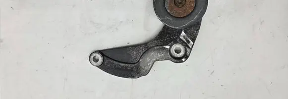 BMW 5 E39 Generator/alternator bracket 2248561