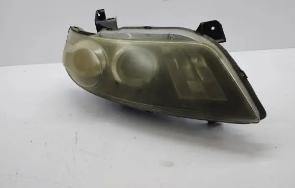 Infiniti FX Headlight/headlamp 7443