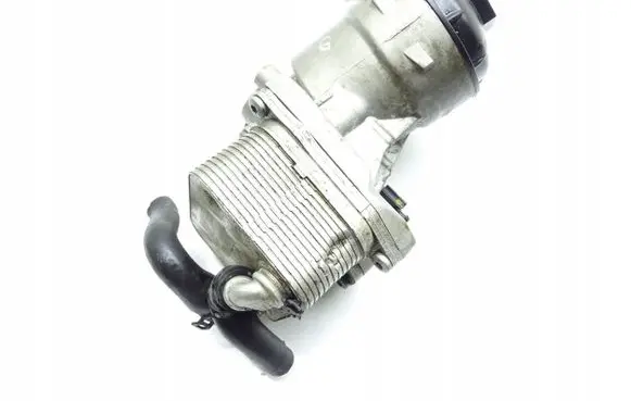 Skoda Superb B6 (3T) Oil filter mounting bracket 03H117021D