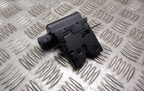 Peugeot 308 Tailgate window lock/catch/latch 9664379380