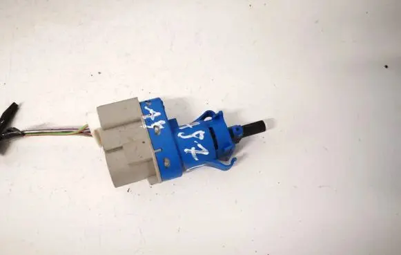 Ford C-MAX II Brake pedal sensor switch 8t4t9g854aa 8t4t-9g854-aa
