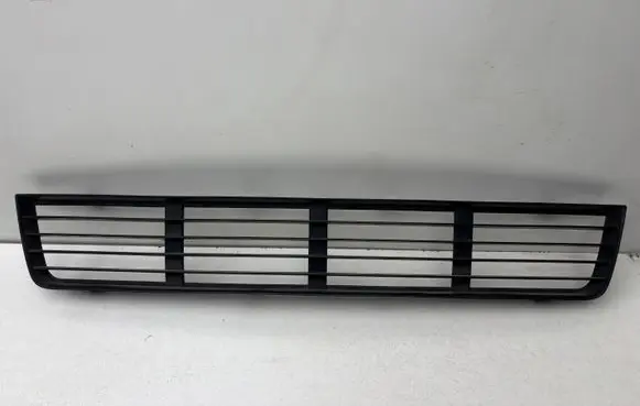 Volkswagen Sharan Front bumper lower grill 7M3854687