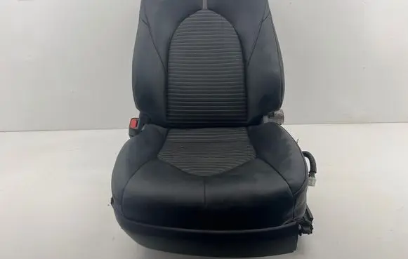 Toyota Camry VIII XV70 Front driver seat