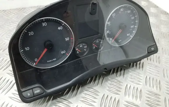 Volkswagen Eos Speedometer (instrument cluster) 1Q0920964A 3C8035195 1K5953503