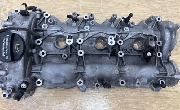 Mercedes-Benz C W205 Rocker cam cover a2760161200