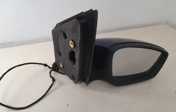 Volkswagen Up Front door electric wing mirror