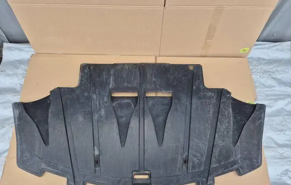 Audi A6 S6 C4 4A Engine splash shield/under tray 4A0863821AL