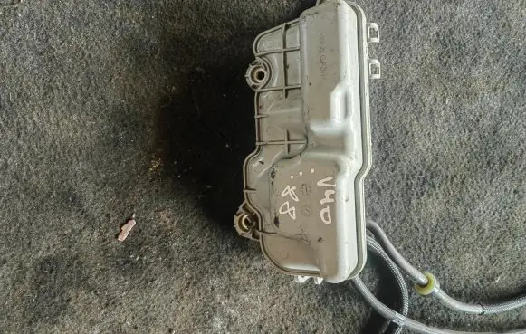 Volvo V40 Vacuum air tank 31339809