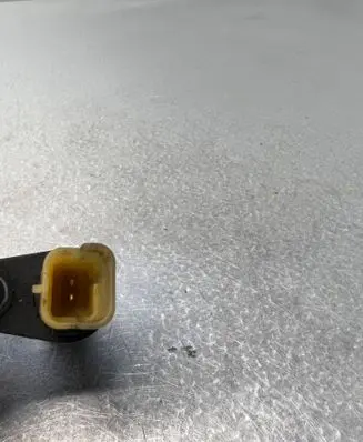 Nissan Qashqai+2 Crankshaft position sensor 8200668500