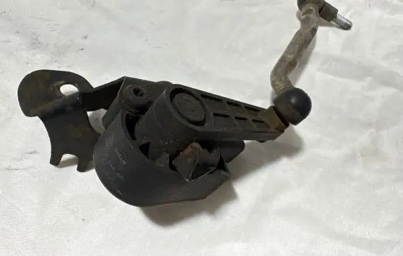 Audi A6 S6 C6 4F Headlight/headlamp level sensor 1T0907503 H04200 6PM00873900