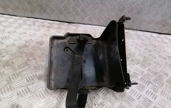 Fiat 500 Battery box tray 