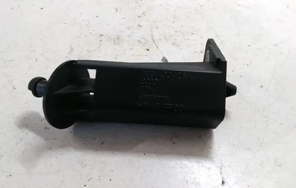 Audi A6 S6 C6 4F Air filter cleaner box bracket assembly 4F0133426A
