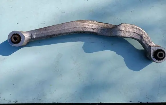 Renault Koleos II Rear control arm 551215HA0B