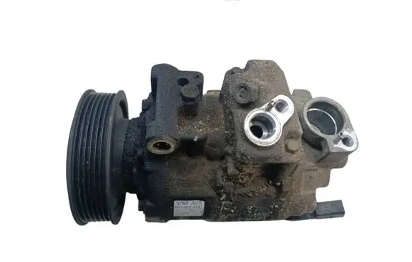 Volkswagen PASSAT B6 Air conditioning (A/C) compressor (pump) 1K0820859T