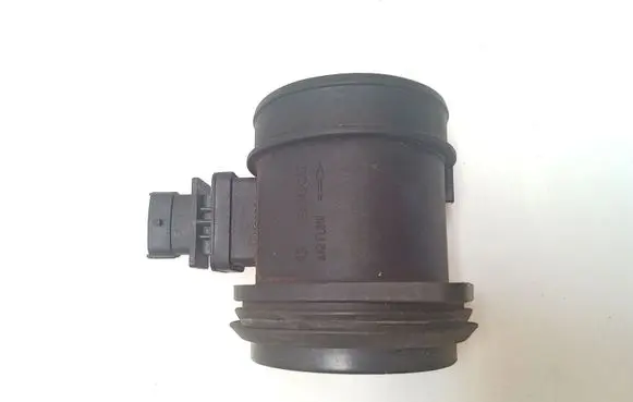 Volvo XC70 Mass air flow meter 30677999