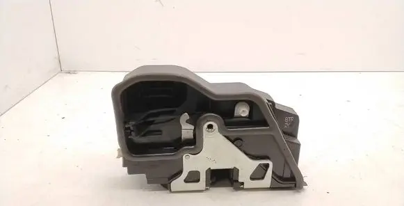 BMW 3 F30 F35 F31 Front door lock 7229458 A053702