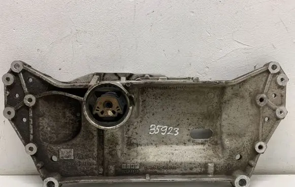 Volkswagen Golf VI Front subframe 1K0199369G