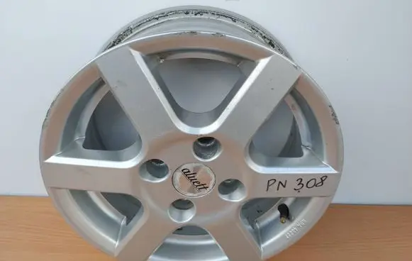 Renault Clio II R14 alloy rim 03554