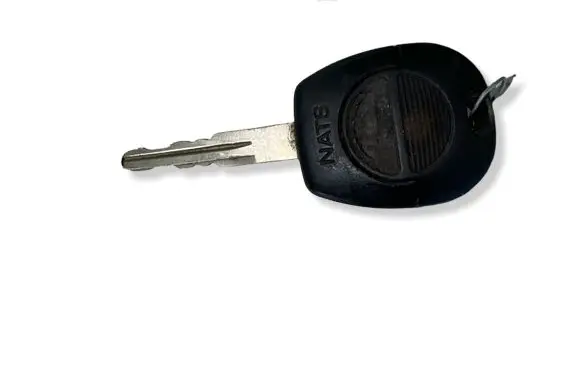 Nissan Navara D22 Ignition key/card 