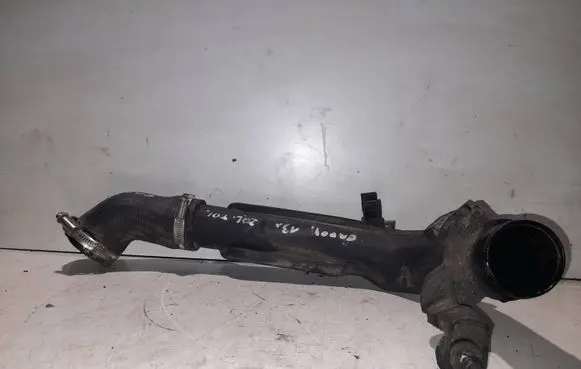 Volkswagen Caddy Air intake hose/pipe