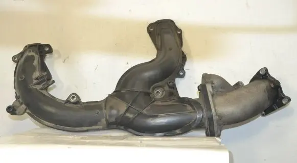 Audi A8 S8 D3 4E Intake manifold 059145762B