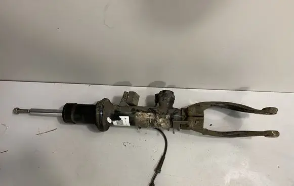 BMW X5 F15 Front shock absorber/damper 6863174
