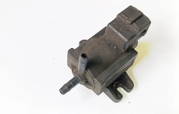 Opel Astra H Vacuum valve 72244800