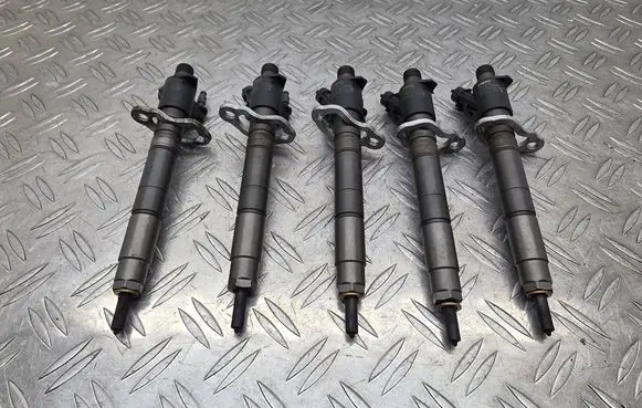 Volvo S60 Fuel injectors set 31272690 110113 0445116016