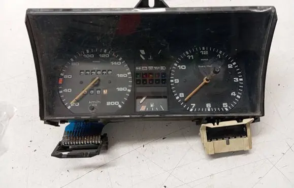 Speedometer (instrument cluster)